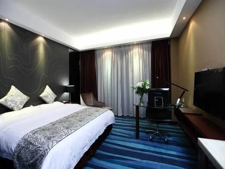 Фучжоу: Metropolo Fuzhou Taijiang