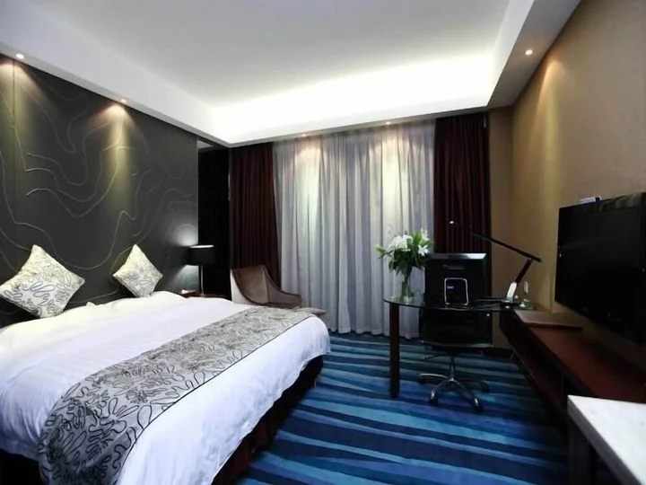 Фучжоу: Metropolo Fuzhou Taijiang