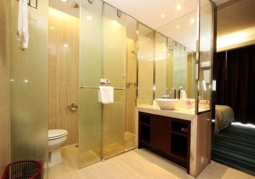Фучжоу: Metropolo Fuzhou Taijiang