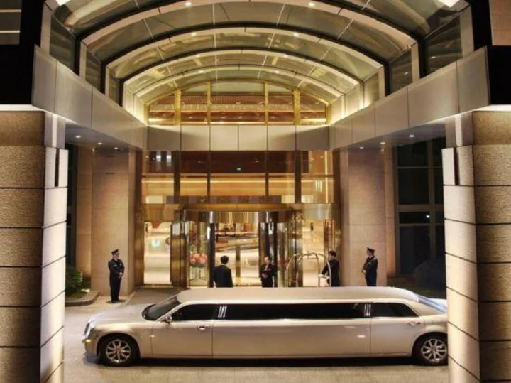 Уси: Wuxi Juna Hubin Hotel