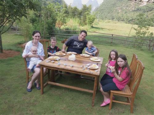 Yangshuo Huanggong Garden Hotel — фото 6