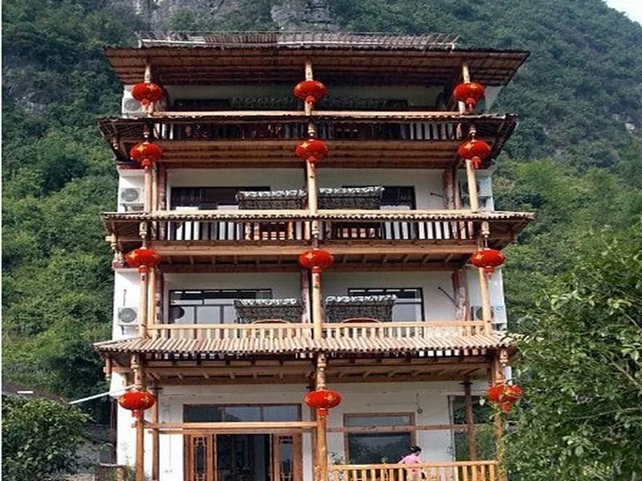 Яншо: Yangshuo Huanggong Garden Hotel