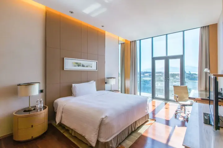 Шэньчжэнь: The Oct Harbour, Shenzhen - Marriott Executive Apartments