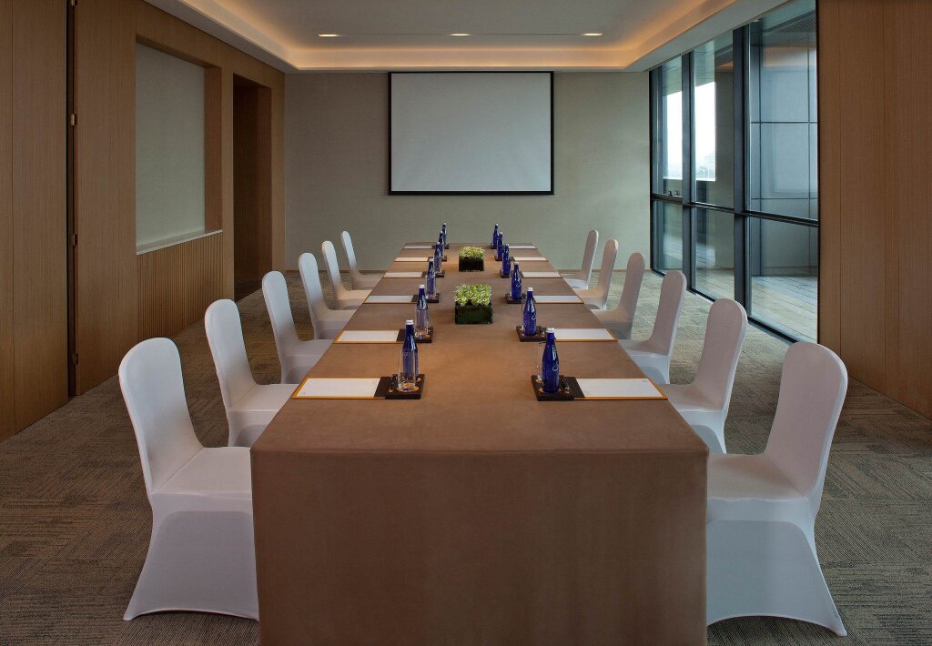 Шэньчжэнь: The Oct Harbour, Shenzhen - Marriott Executive Apartments