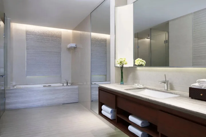 Шэньчжэнь: The Oct Harbour, Shenzhen - Marriott Executive Apartments