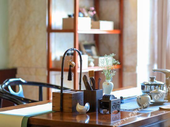 Ухань: Hongshan Hotel