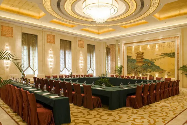 Ухань: Hongshan Hotel