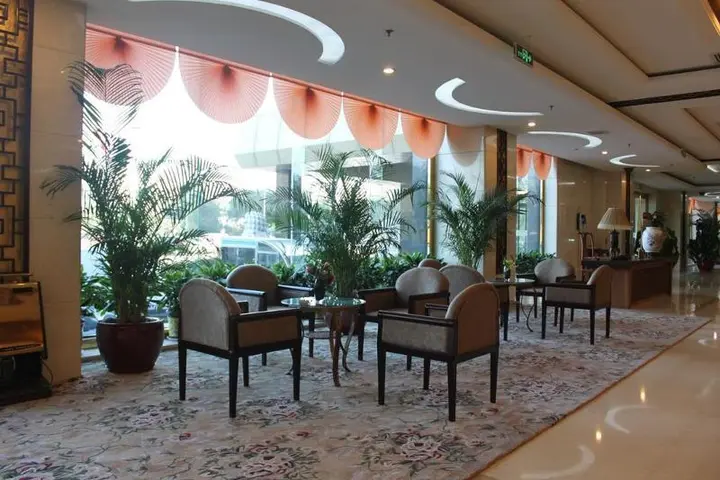 Пекин: Beijing Commercial Business Hotel