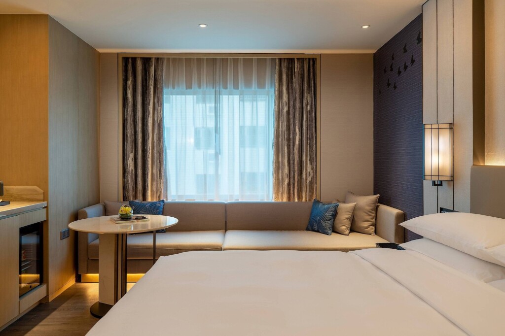 Шэньчжэнь: Renaissance Shenzhen Luohu Hotel
