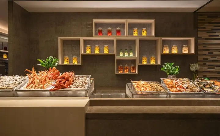 Шэньчжэнь: Renaissance Shenzhen Luohu Hotel