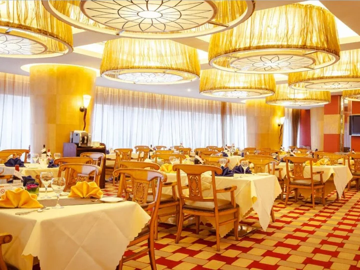 Ухань: Wuhan Mayflowers Hotel (Wuchang Railway Station Zhongnan Road Metro Station Branch)