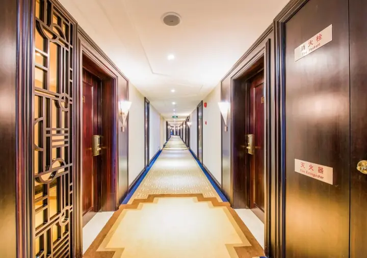 Шанхай: Paramount Gallery Hotel