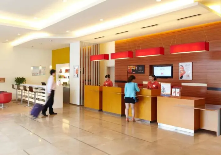Ухань: ibis Styles Wuhan Optics Valley Square Hotel