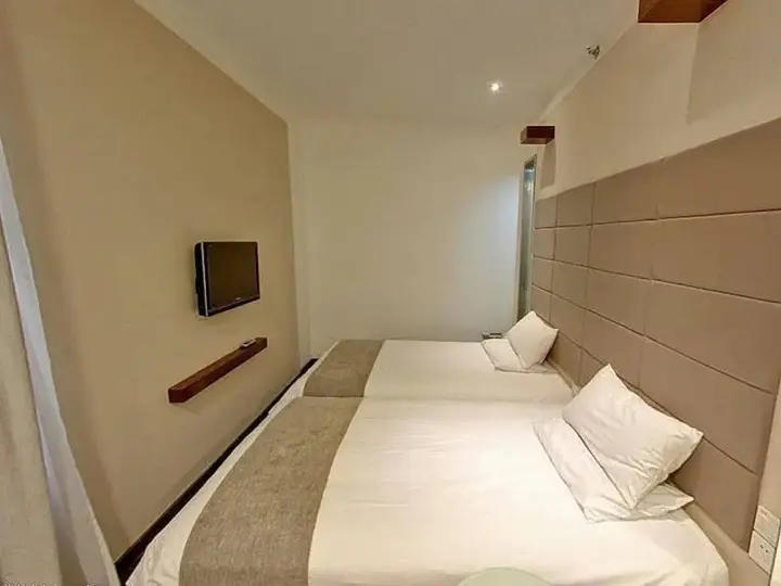Шанхай: JI Hotel Jingan Temple Shanghai