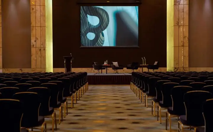 Шанхай: Renaissance Shanghai Caohejing Hotel