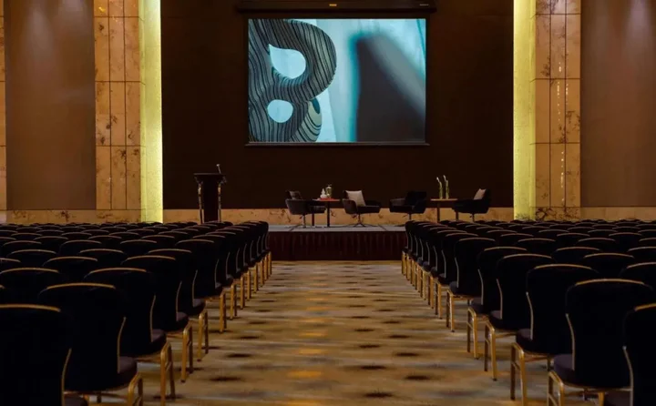 Шанхай: Renaissance Shanghai Caohejing Hotel