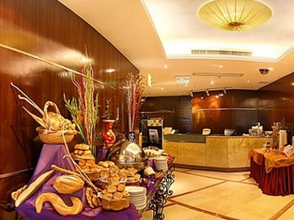 Silver Plaza Quancheng Hotel — фото 2