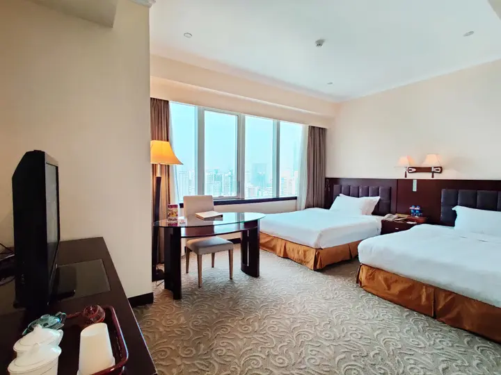 Гуанчжоу: Majestic Hotel