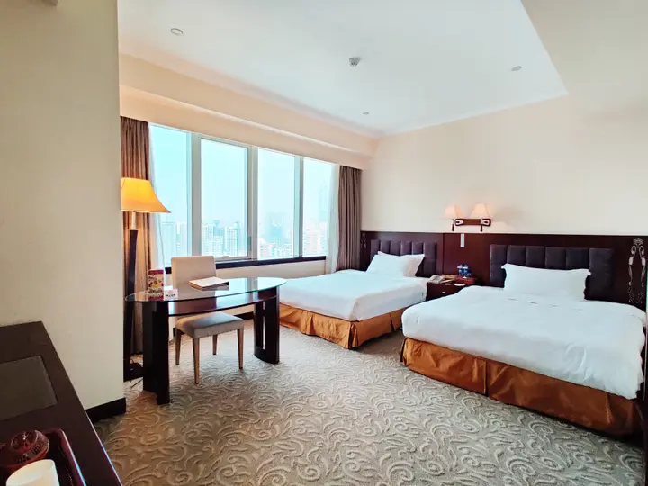 Гуанчжоу: Majestic Hotel