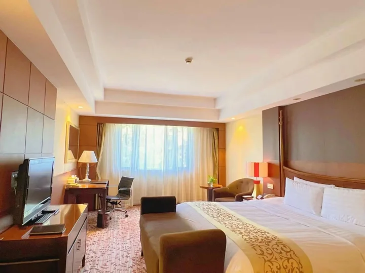 Шанхай: Shanghai Renji Hotel