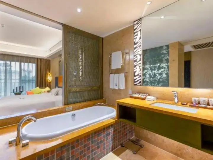 Гуанчжоу: Chime Long Hotel