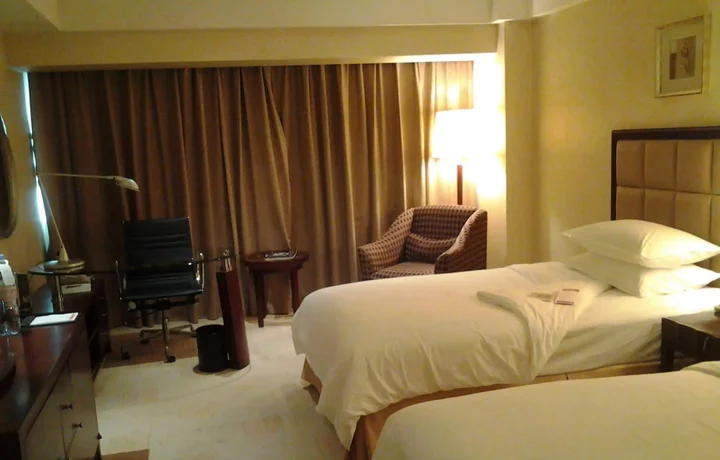 Ухань: Ramada Plaza Wuhan Optics Valley