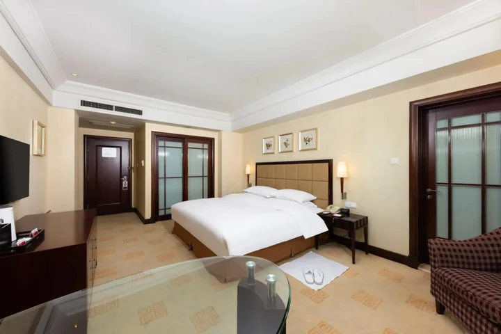 Ухань: Ramada Plaza Wuhan Optics Valley