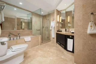Ухань: Ramada Plaza Wuhan Optics Valley