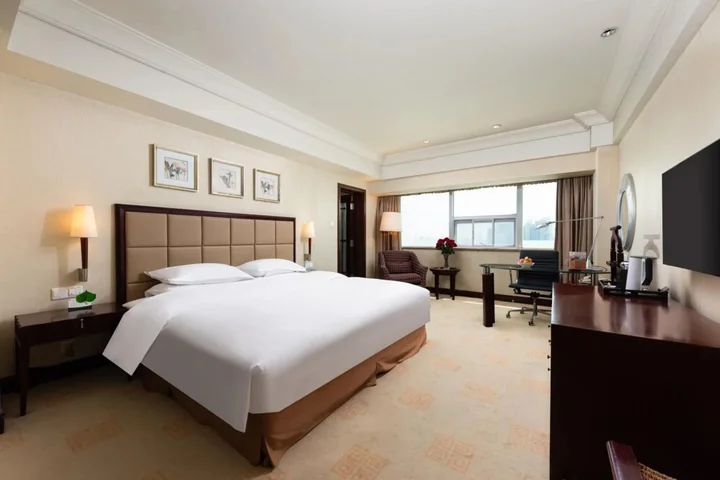 Ухань: Ramada Plaza Wuhan Optics Valley