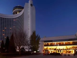 Пекин: Beijing International Hotel