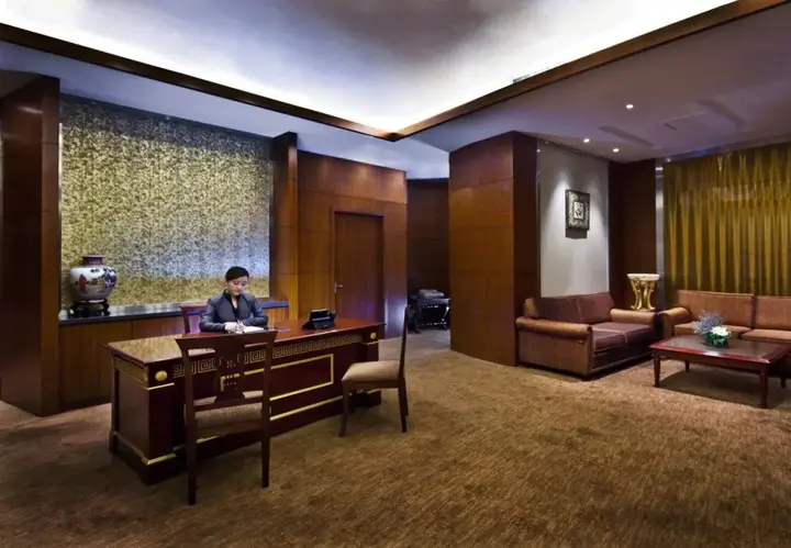 Пекин: Beijing International Hotel