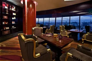 Пекин: Beijing International Hotel