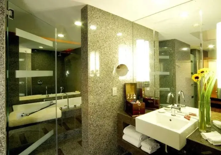 Пекин: Beijing International Hotel
