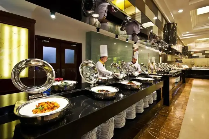Пекин: Beijing International Hotel