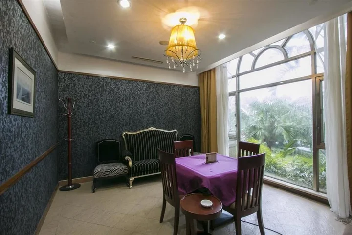 Джиангме: Taishan Country Garden Phoenix Hotel