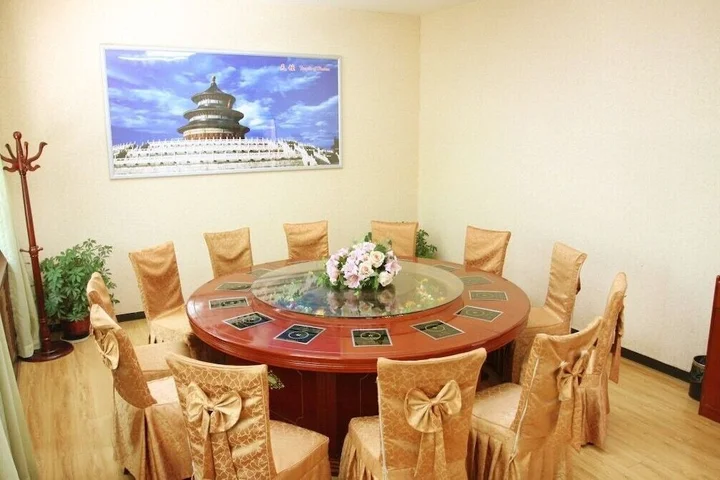 Пекин: Beijing Silvery Ocean Hotel