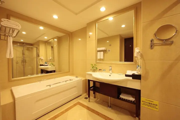 Шаогуань: Phoenix Hotel Shaoguan