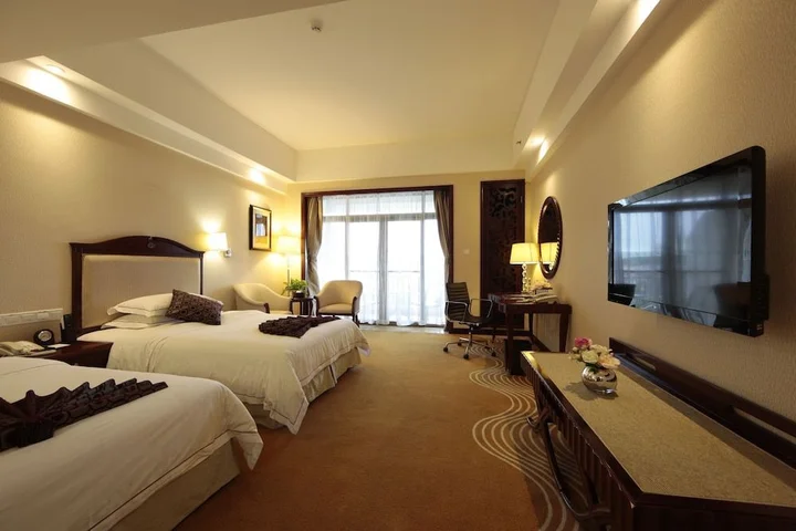 Шаогуань: Phoenix Hotel Shaoguan