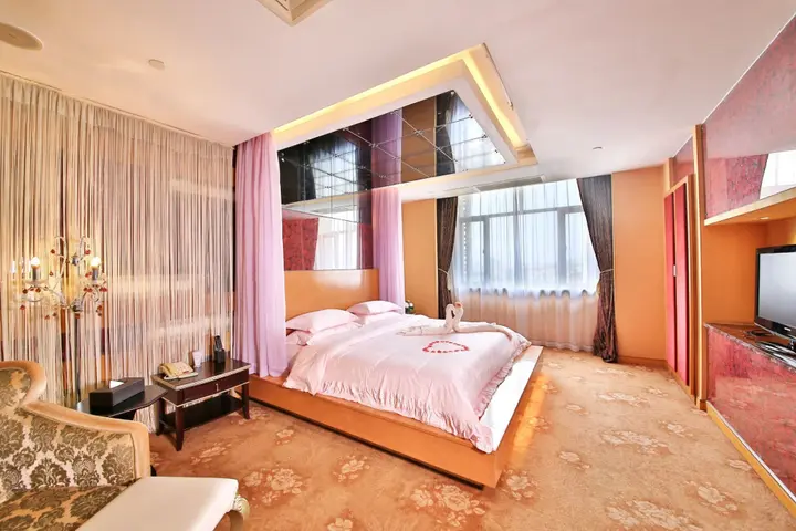 Джиангме: Xinhui Country Garden Phoenix Hotel