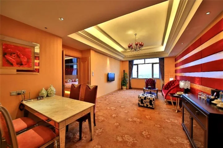 Джиангме: Xinhui Country Garden Phoenix Hotel