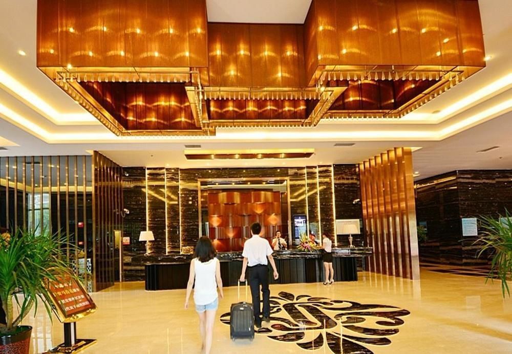 Лешан: Leshan Celebrity Hotel