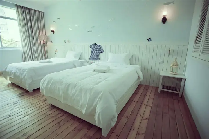 Санья: Captains House