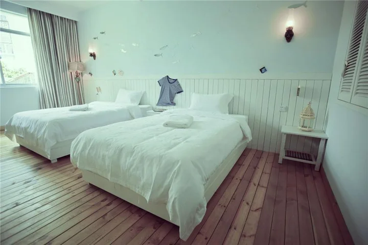 Санья: Captains House
