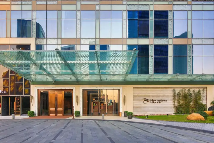 Шанхай: IFC Residence