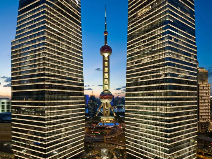 Шанхай: IFC Residence