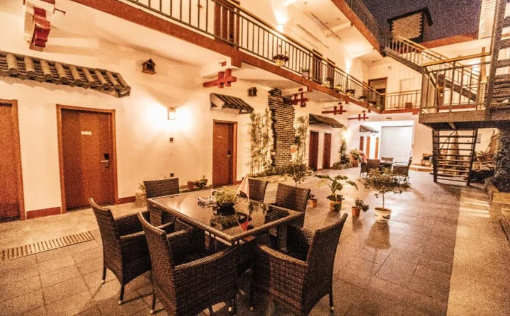 Цзинин: Qufu International Youth Hostel
