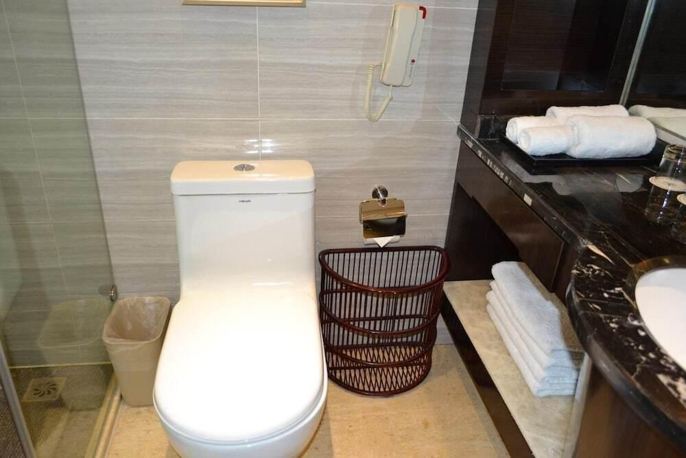 Чунцин: Minshan Yuanlin Grand Hotel