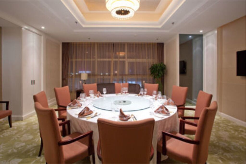 Циндао: Grand New Century Hotel