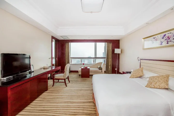 Циндао: Grand New Century Hotel