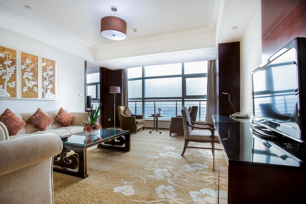 Циндао: Grand New Century Hotel
